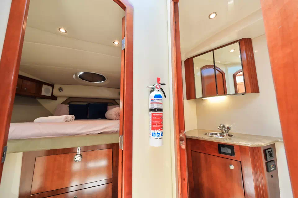 Rent a motor yacht Casablanca on Koh Samui image 6