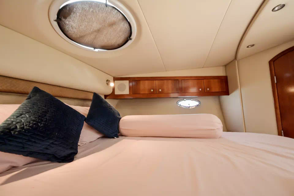Rent a motor yacht Casablanca on Koh Samui image 15