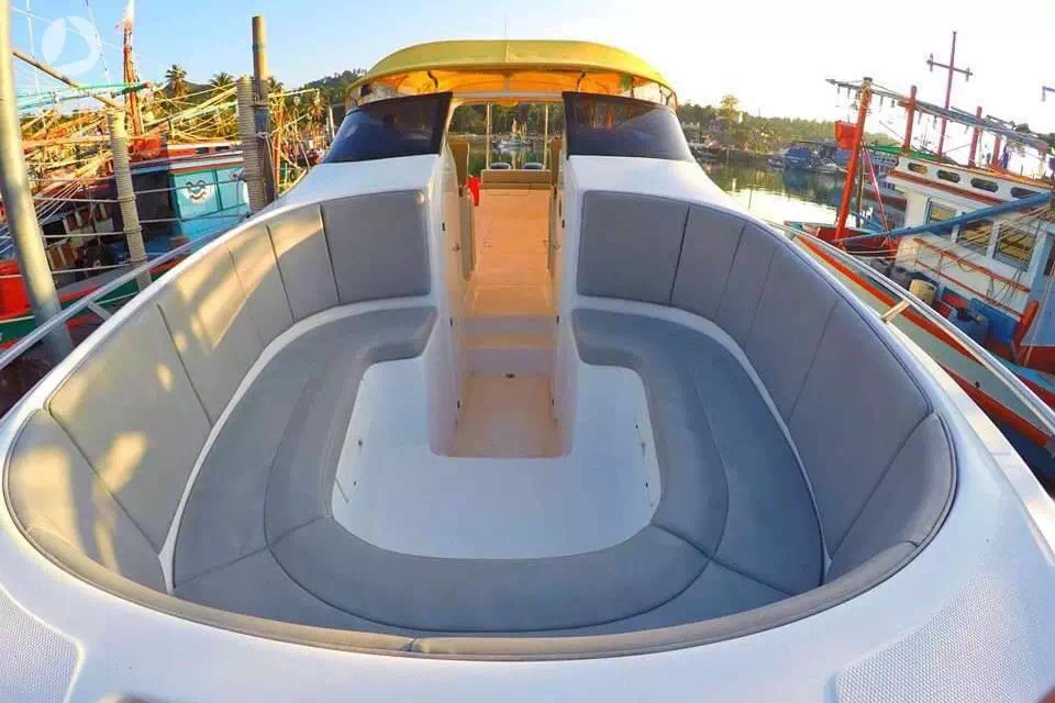 Rent a speed boat Ocean 38 on Koh Samui image Rent a speed boat Ocean 38 on Koh Samui image 4
