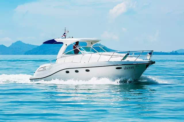 Oryx 36 motor yacht on Koh Samui